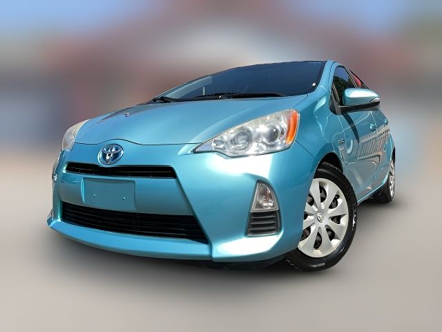 2014 Toyota Prius c 