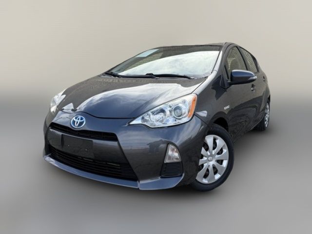 2014 Toyota Prius c 