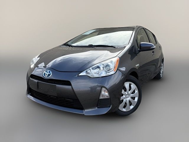 2014 Toyota Prius c 