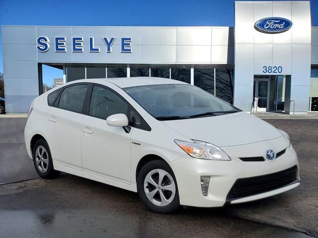 2014 Toyota Prius Five