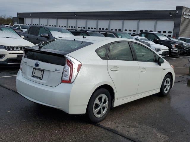 2014 Toyota Prius Five