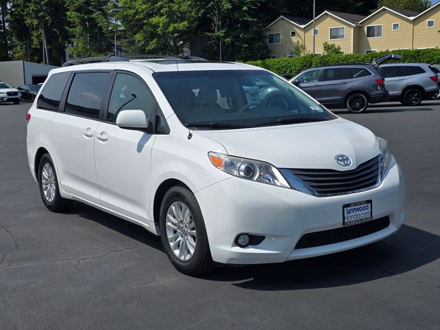 2014 Toyota Sienna 