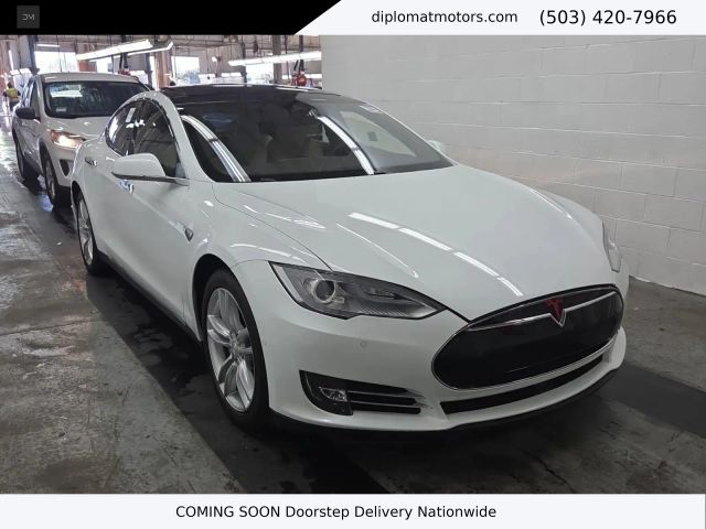 2014 Tesla Model S P85