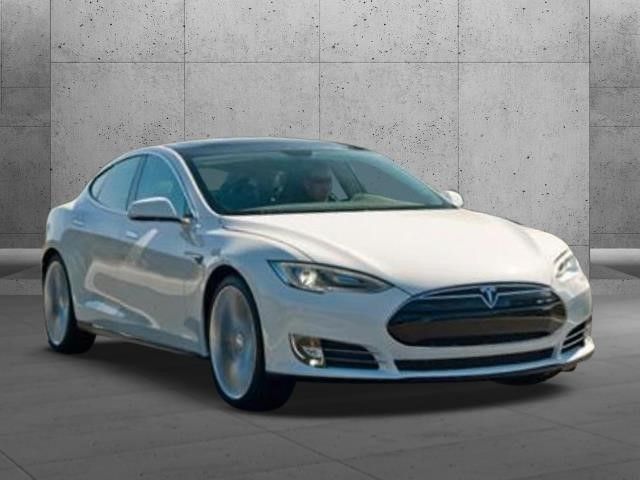 2014 Tesla Model S 85