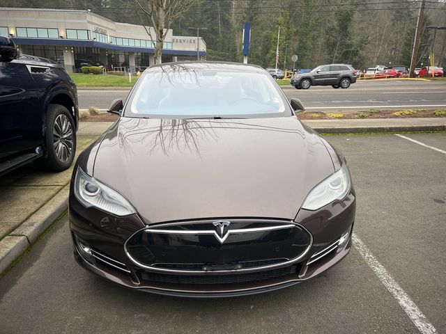 2014 Tesla Model S 