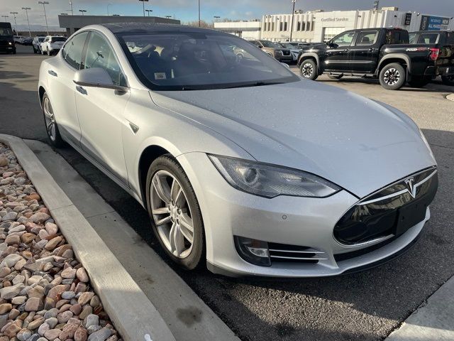 2014 Tesla Model S 85