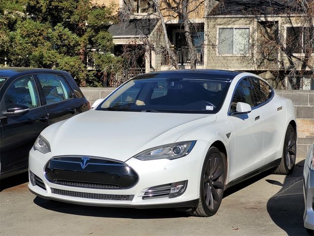 2014 Tesla Model S 