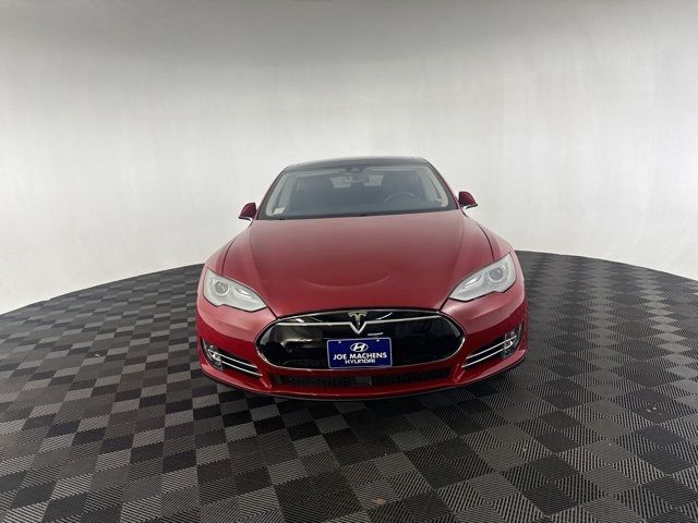 2014 Tesla Model S 