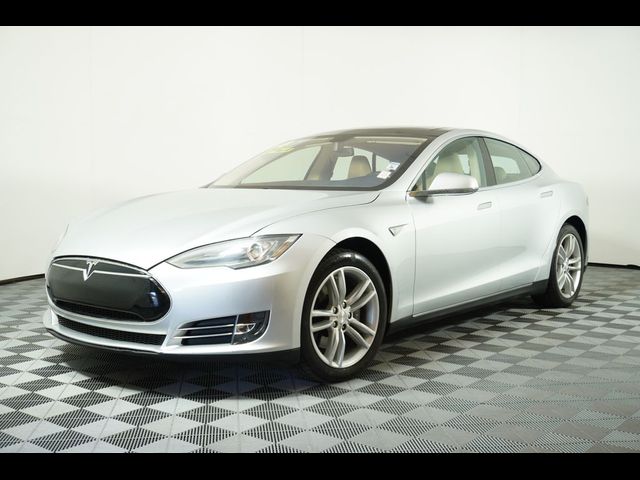 2014 Tesla Model S 