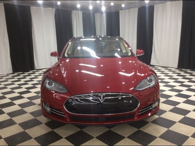 2014 Tesla Model S 