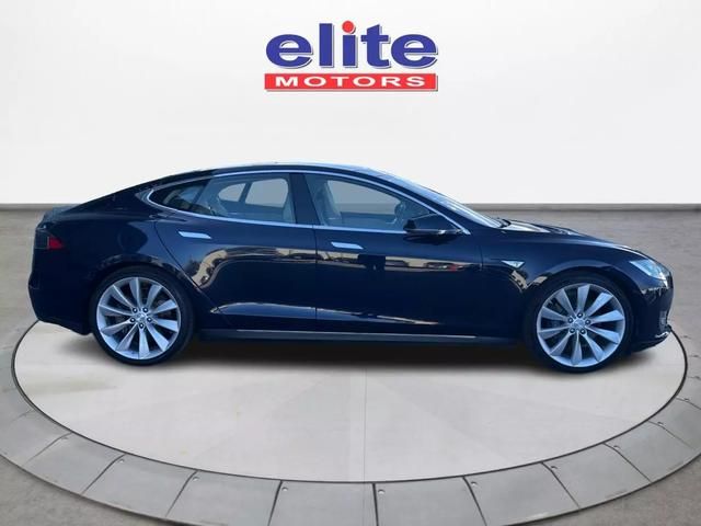 2014 Tesla Model S P85