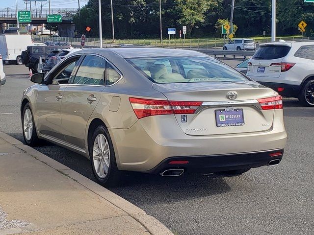 2014 Toyota Avalon 