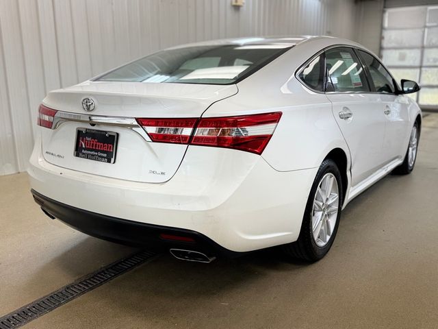 2014 Toyota Avalon XLE