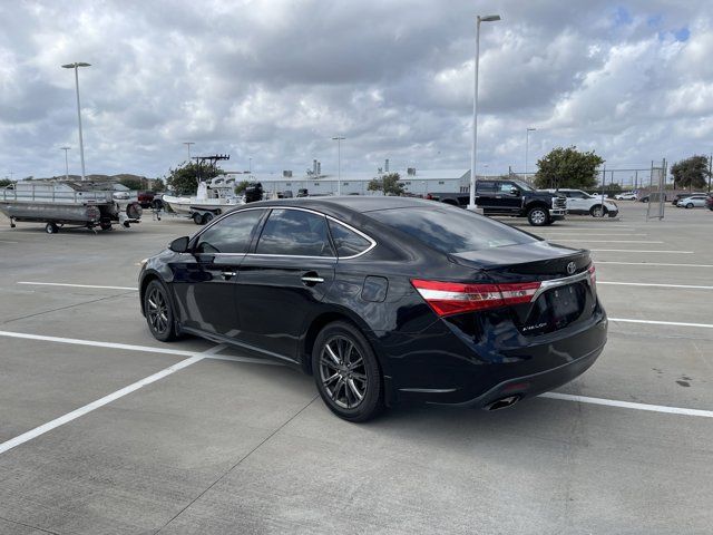 2014 Toyota Avalon XLE