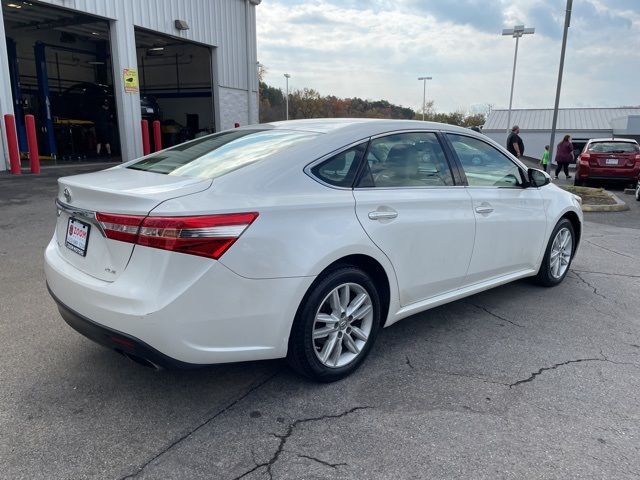 2014 Toyota Avalon XLE