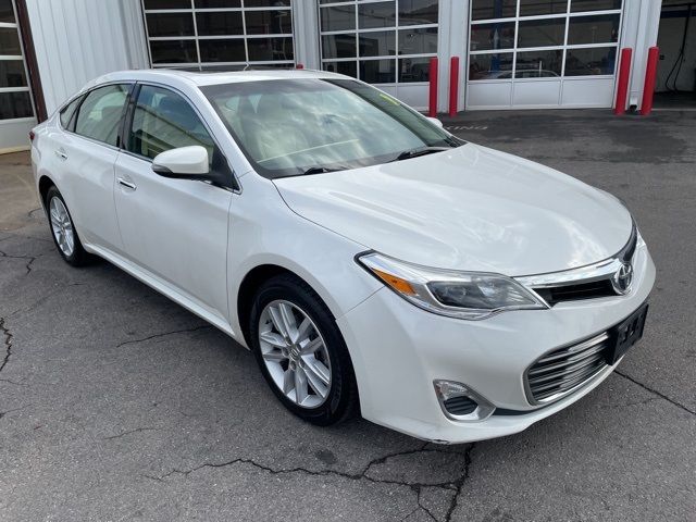 2014 Toyota Avalon XLE