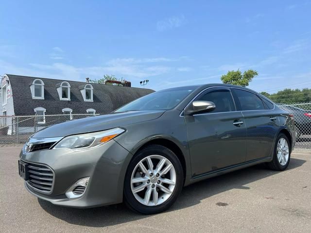 2014 Toyota Avalon XLE