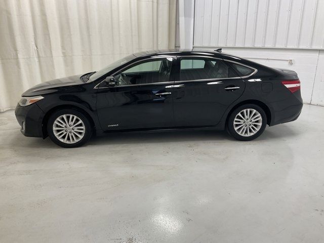 2014 Toyota Avalon Hybrid 