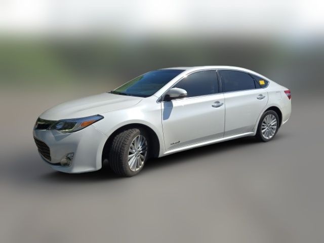 2014 Toyota Avalon Hybrid 