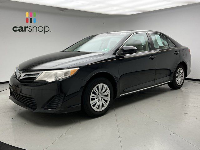 2014 Toyota Camry LE