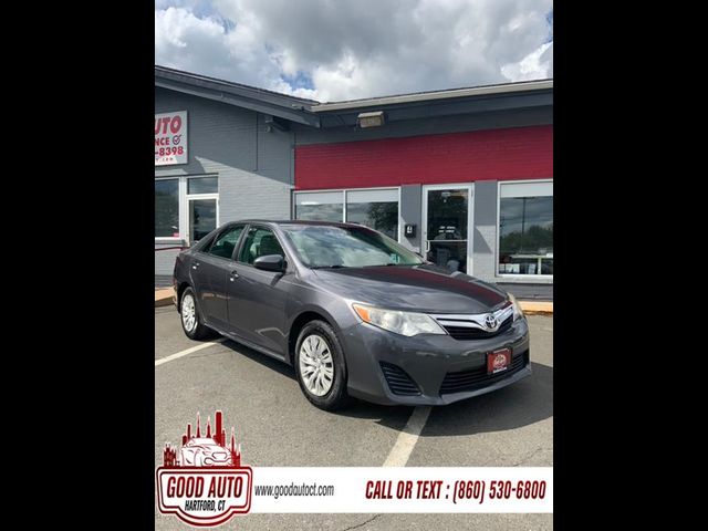 2014 Toyota Camry LE