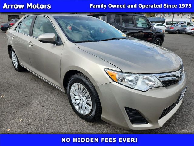 2014 Toyota Camry LE