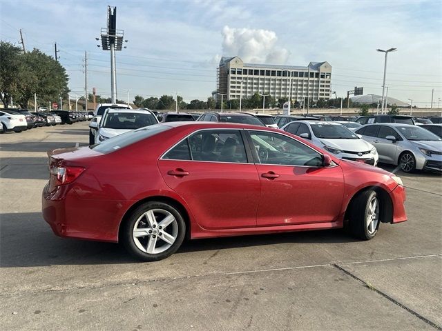 2014 Toyota Camry LE