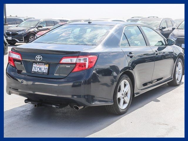 2014 Toyota Camry SE