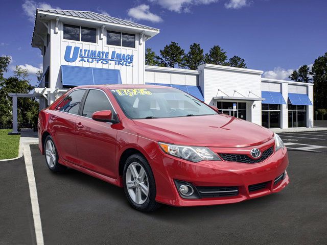 2014 Toyota Camry SE