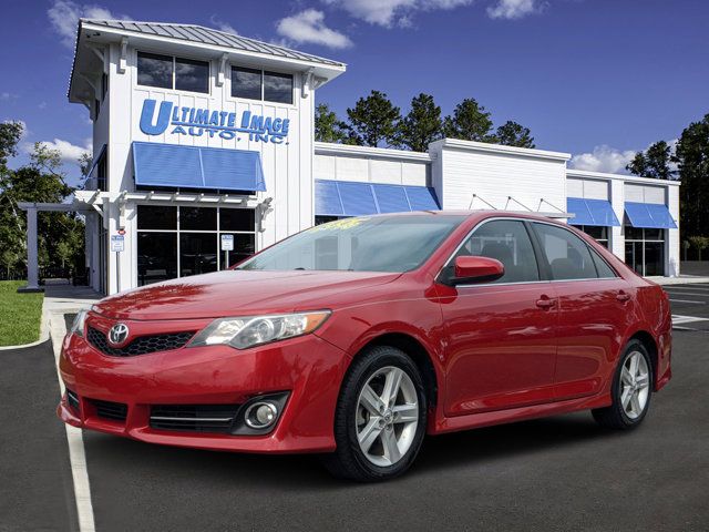 2014 Toyota Camry SE