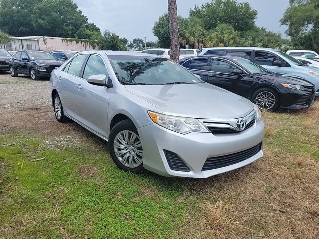 2014 Toyota Camry LE