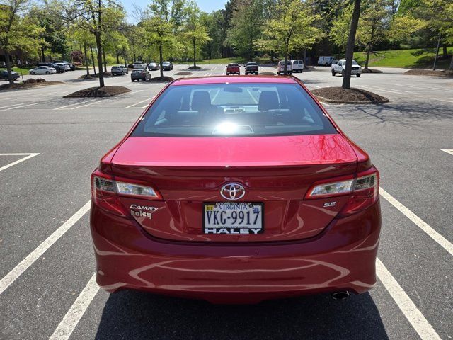 2014 Toyota Camry SE