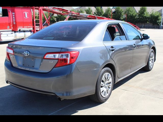 2014 Toyota Camry LE