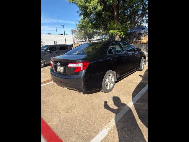 2014 Toyota Camry SE