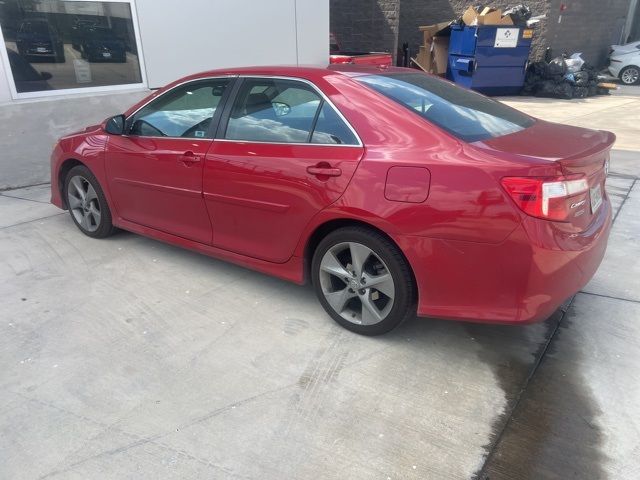 2014 Toyota Camry SE