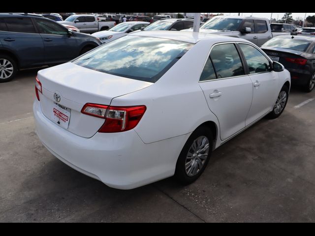 2014 Toyota Camry LE