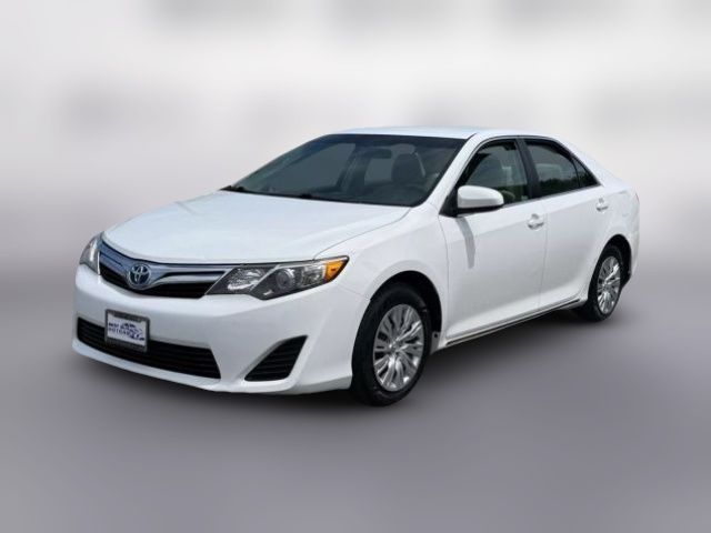 2014 Toyota Camry Hybrid LE