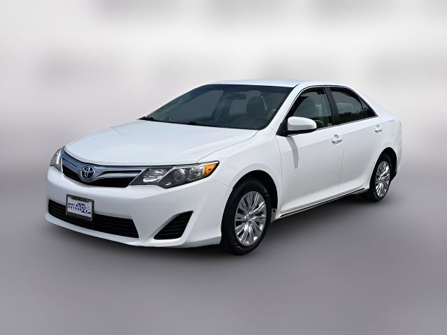 2014 Toyota Camry Hybrid LE