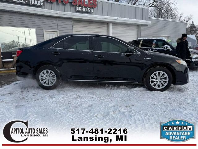 2014 Toyota Camry Hybrid LE