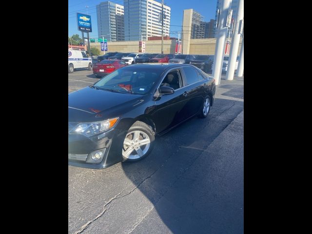 2014 Toyota Camry SE