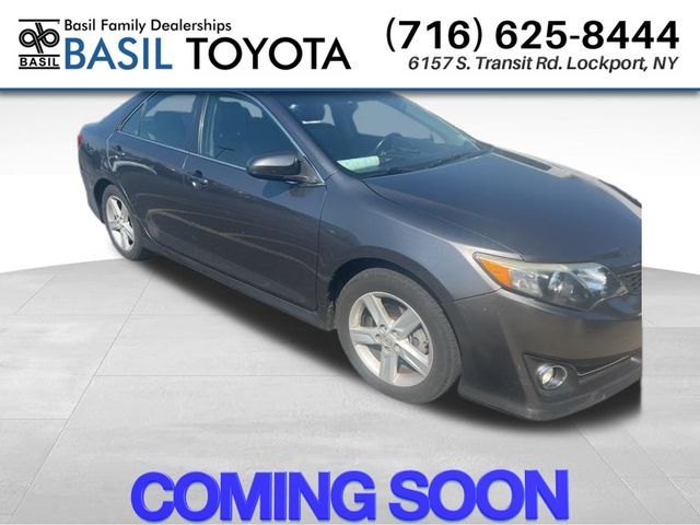 2014 Toyota Camry SE