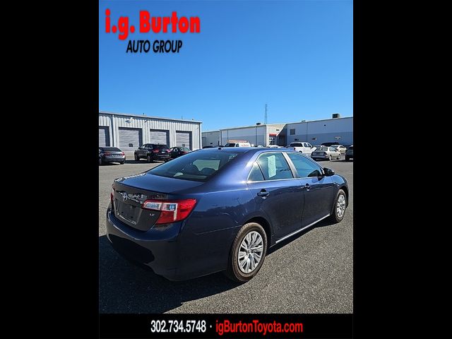 2014 Toyota Camry LE