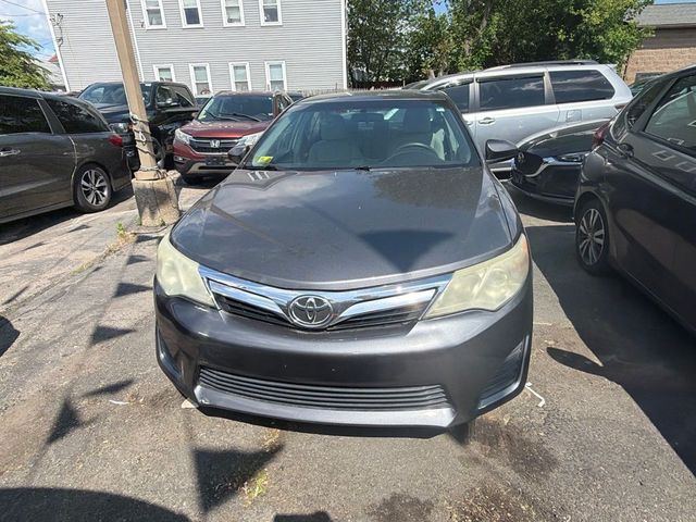 2014 Toyota Camry LE