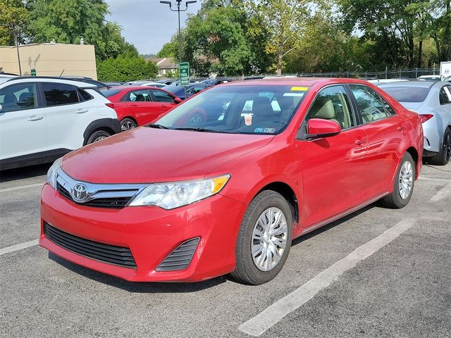 2014 Toyota Camry LE