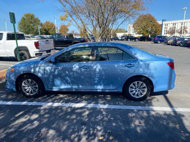 2014 Toyota Camry LE