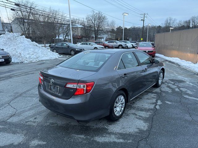 2014 Toyota Camry LE