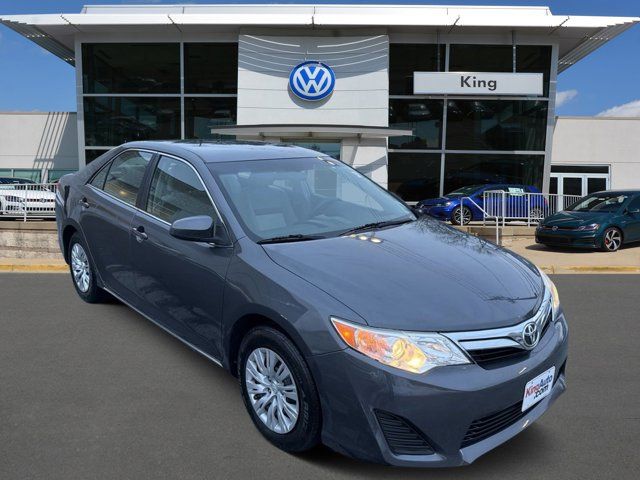 2014 Toyota Camry LE