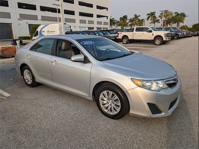 2014 Toyota Camry LE