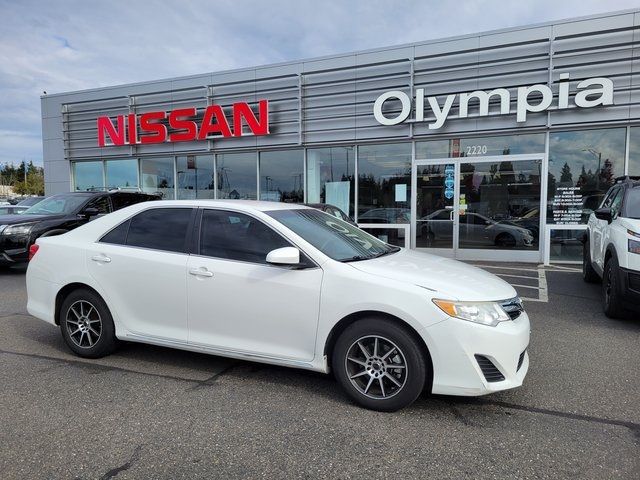 2014 Toyota Camry LE