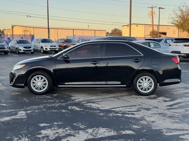 2014 Toyota Camry LE